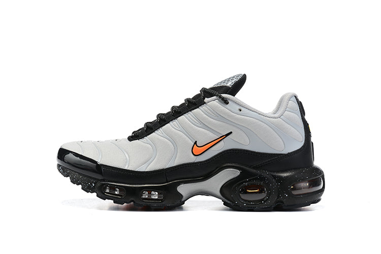Air Max Plus TN 1 “Oreo”