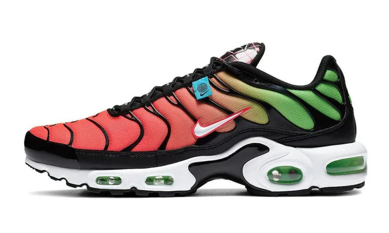 Nike Air Max Plus Green Strike Flash