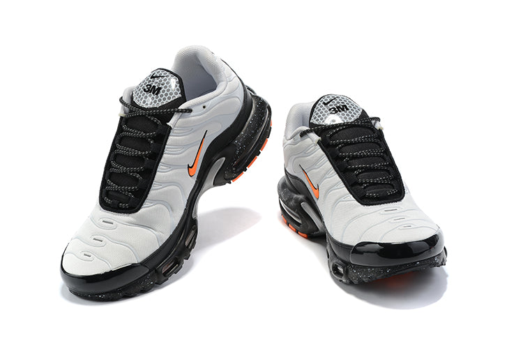 Air Max Plus TN 1 “Oreo”
